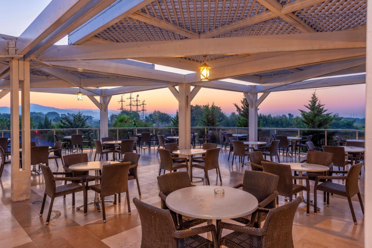 Lake River Side Hotel Spa エクステリア 写真