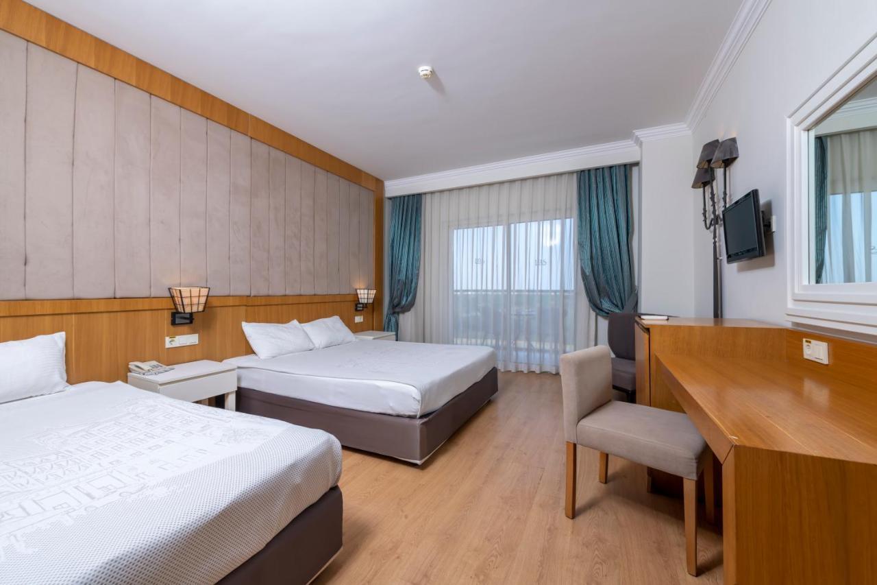 Lake River Side Hotel Spa エクステリア 写真