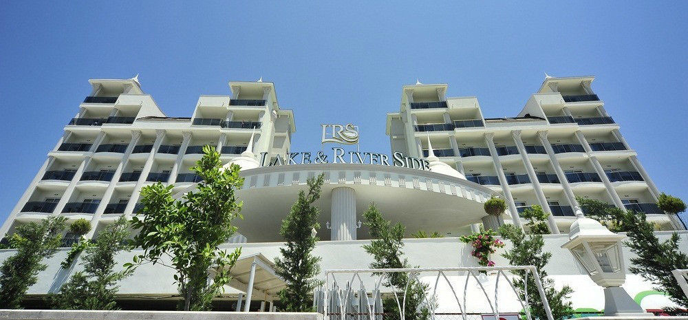Lake River Side Hotel Spa エクステリア 写真